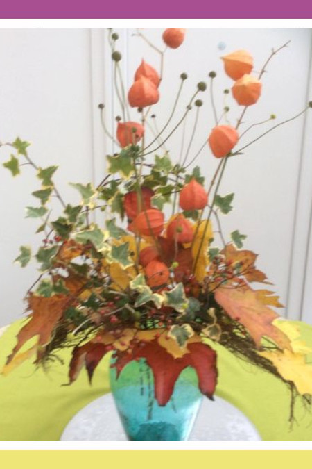 AUTUMN LEAVES ARRANGEMENT