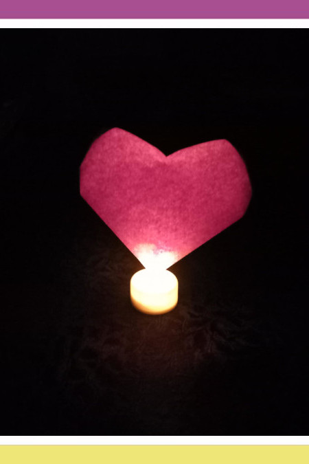 PUFFED HEART LAMP ACCENTS GLOW WITH LOVE